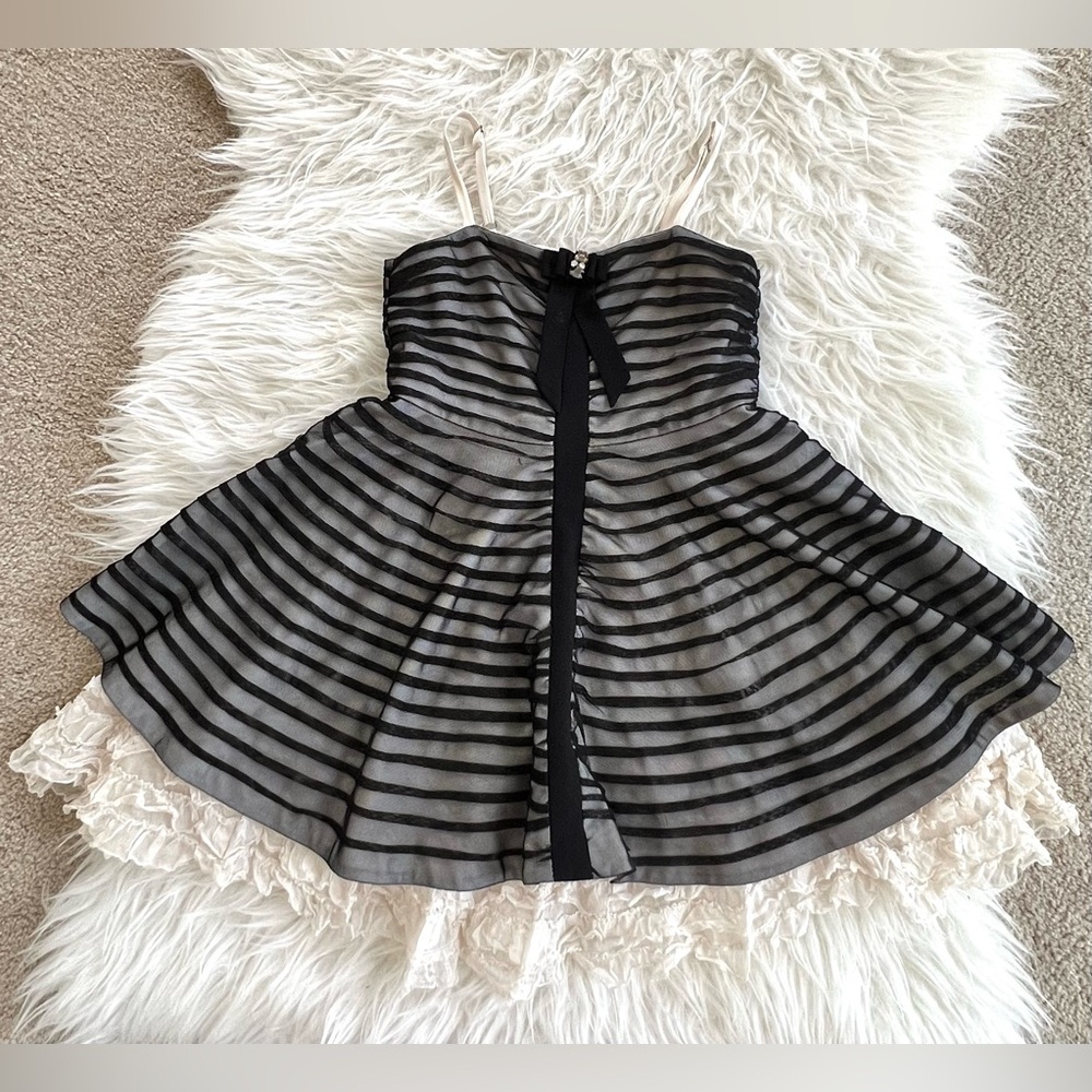 TBF Girl Adjusted Strips Dress Black And Cream Size 110/56 Y2K